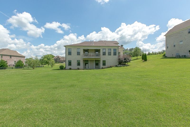 2004 Ober Brienz Ln, Franklin, TN 37064