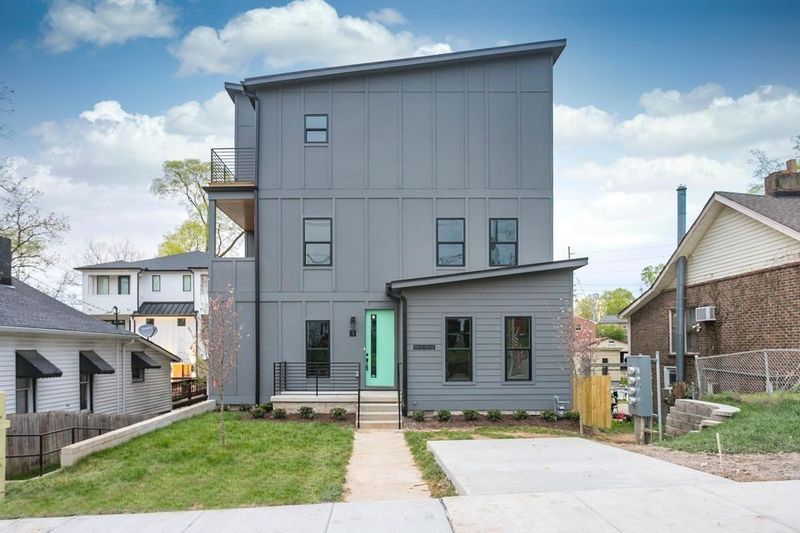 109 N 9th St #1, Nashville, TN 37206