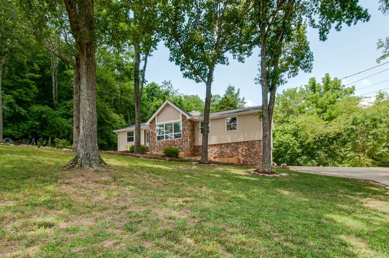 7729 Indian Springs Dr, Nashville, TN 37221