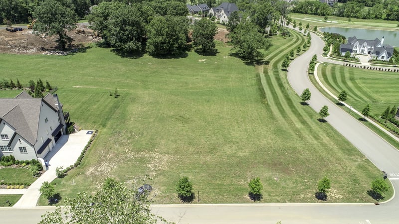 8228 Heirloom Blvd, College Grove, TN 37046