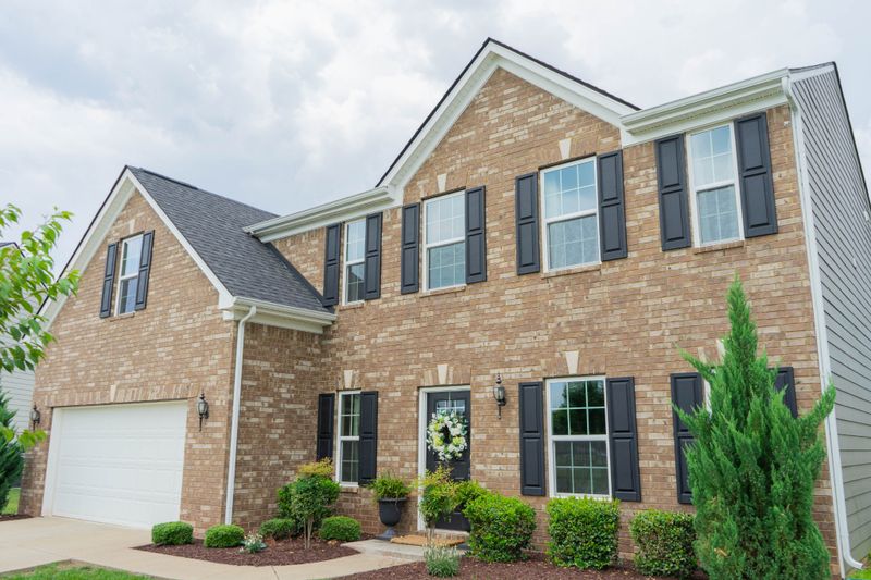 2826 Shellsford Cir, Murfreesboro, TN 37128