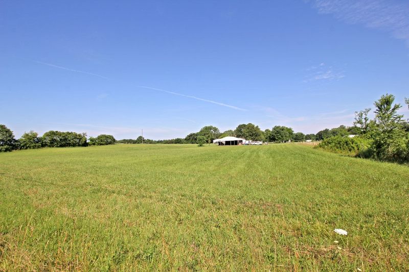 0 Highway 31w, Cross Plains, TN 37049