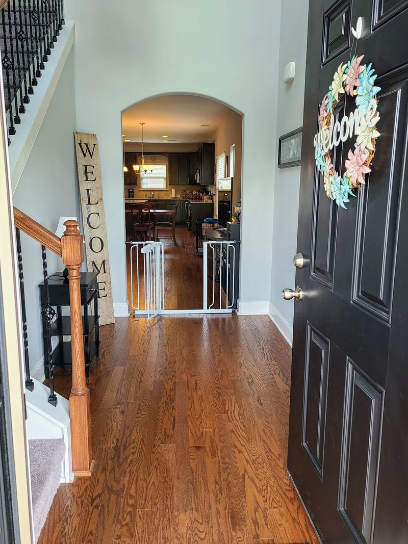 1433 Woodside Dr, Lebanon, TN 37087