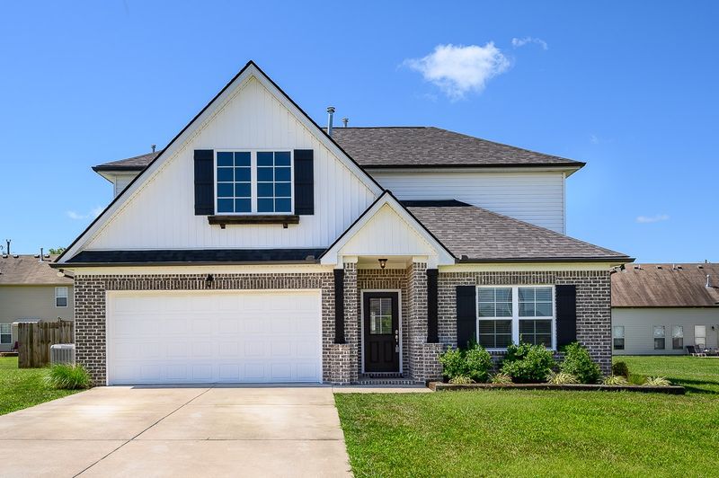 414 Princeton Dr, Lebanon, TN 37087