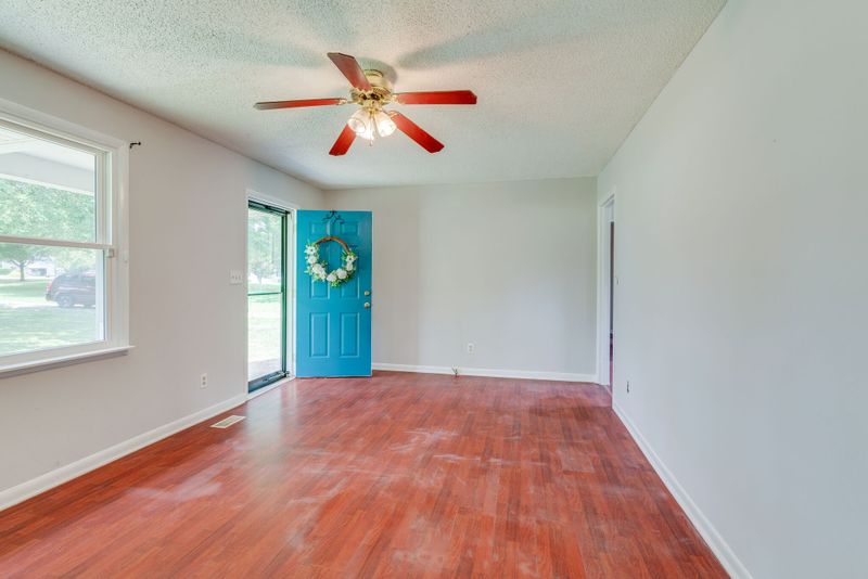 1520 Dowlen St, Pleasant View, TN 37146