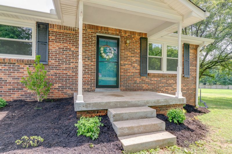 1520 Dowlen St, Pleasant View, TN 37146