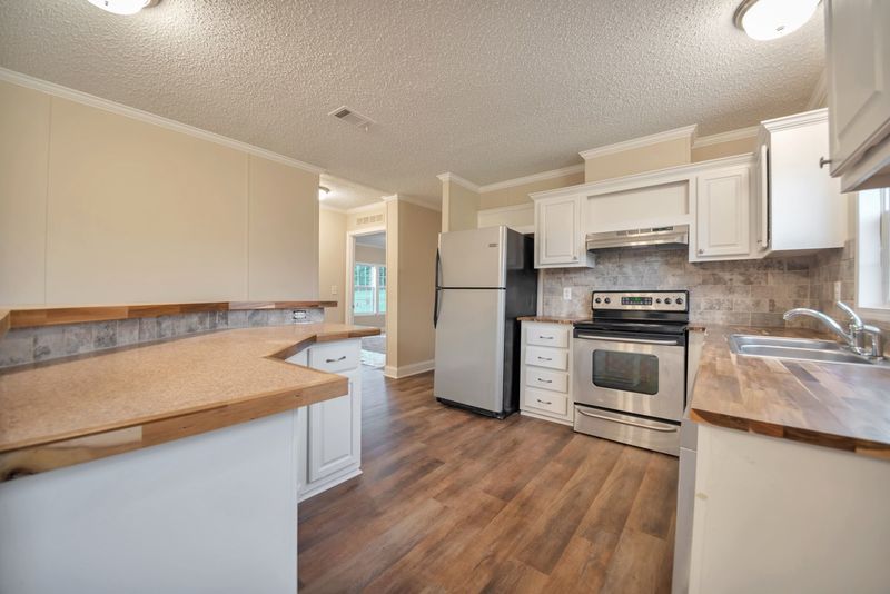 2477 Burton Rd, Mount Juliet, TN 37122