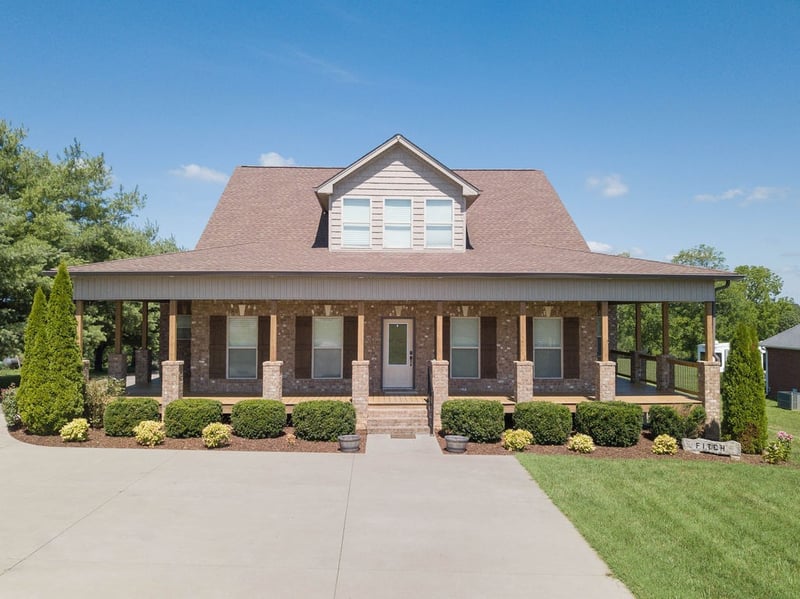 1011 Tom Mabrey Dr, Castalian Springs, TN 37031