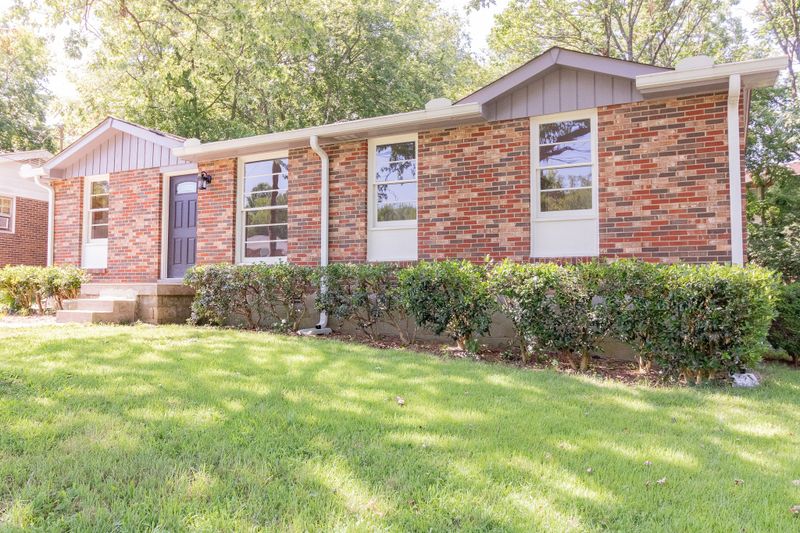 265 Becklea Dr, Madison, TN 37115