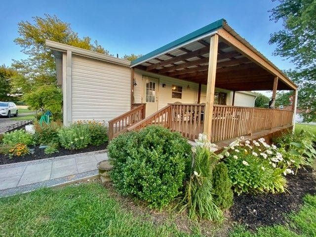 247 Corinth Rd, Portland, TN 37148
