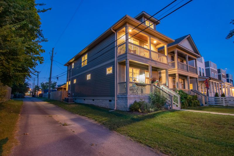 604B 45th Ave N, Nashville, TN 37209