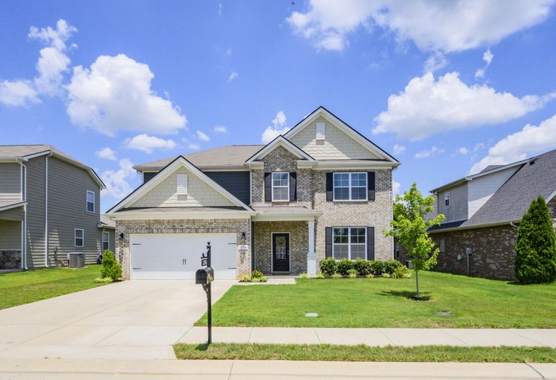 3704 Sweetbriar Ave, Murfreesboro, TN 37128