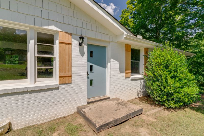 1012 Cunniff Rd, Ashland City, TN 37015