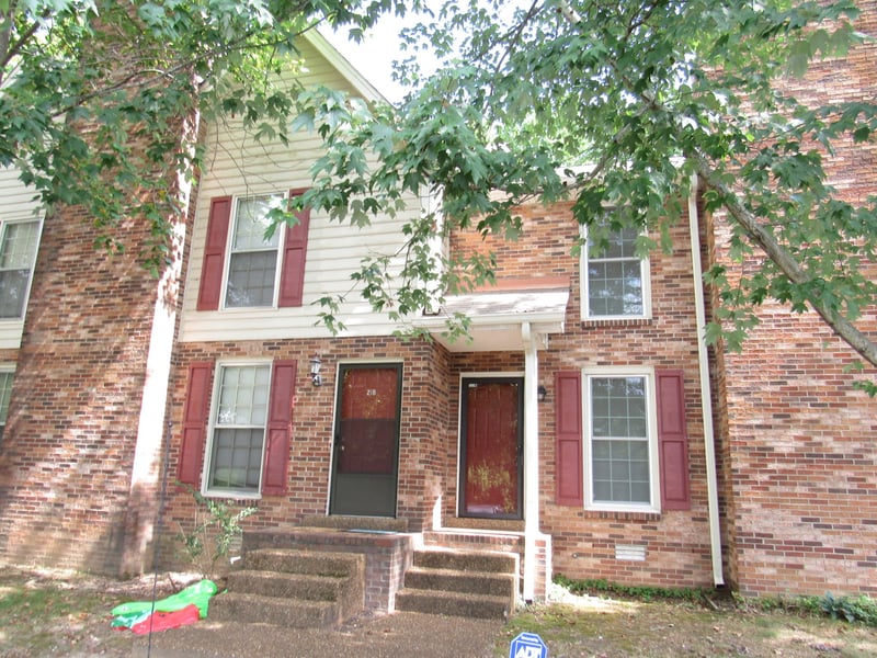216 Hickory Hill Ct, Nashville, TN 37214