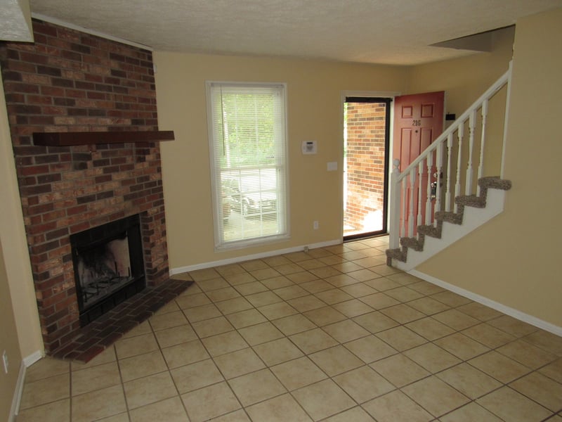 216 Hickory Hill Ct, Nashville, TN 37214