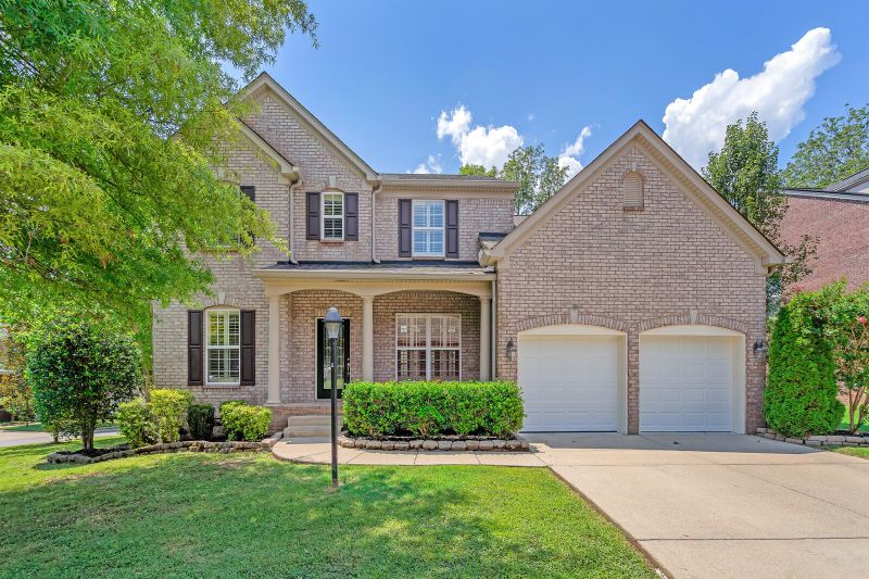 801 River Heights Dr, Mount Juliet, TN 37122