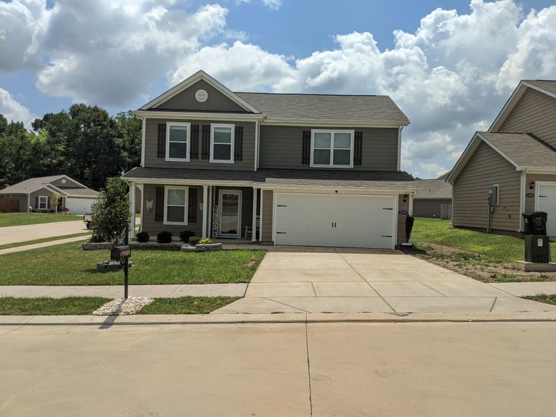 2307 Bee Hive Dr, Columbia, TN 38401