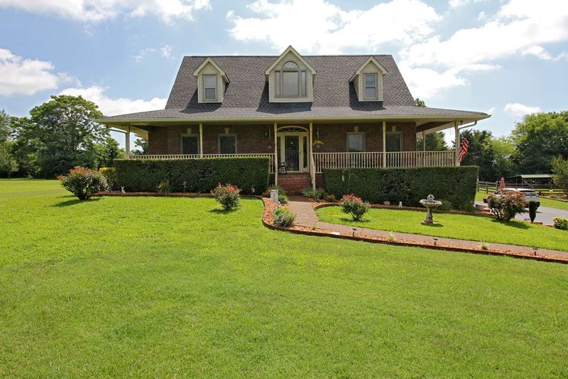 790 Mccurdy Rd, White House, TN 37188