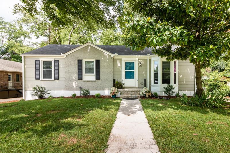 605 Mitchell Ave, Columbia, TN 38401