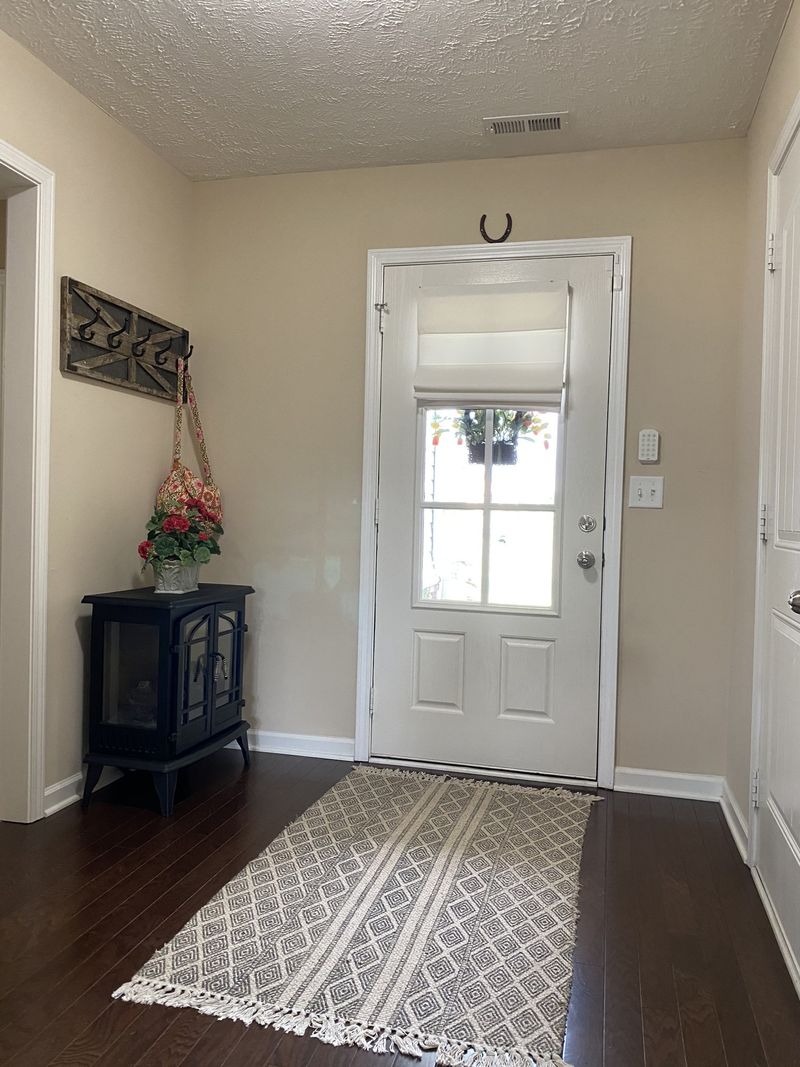 502 Gateway Dr, Murfreesboro, TN 37127