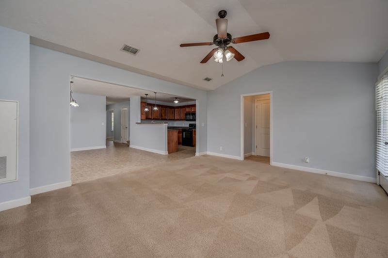 1923 Warmingfield Dr, Murfreesboro, TN 37127