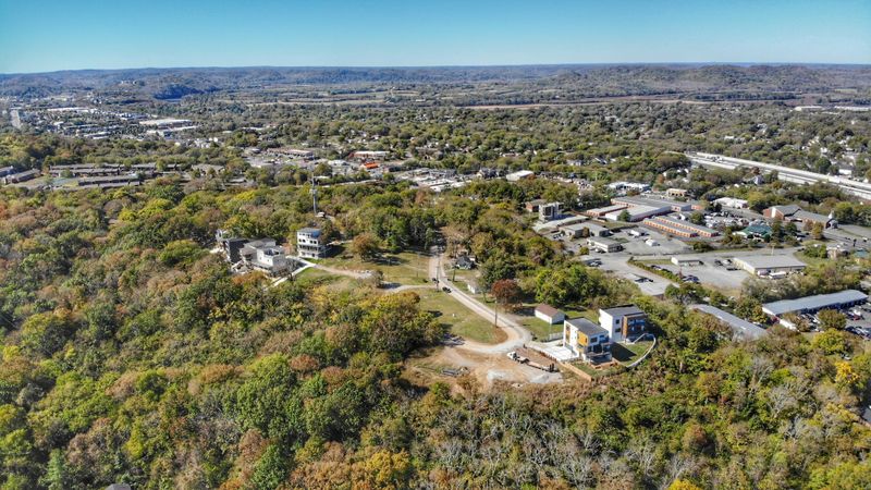6112 Hill Cir, Nashville, TN 37209