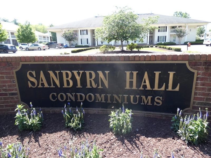 1280 Middle Tennessee Blvd #B-16, Murfreesboro, TN 37130