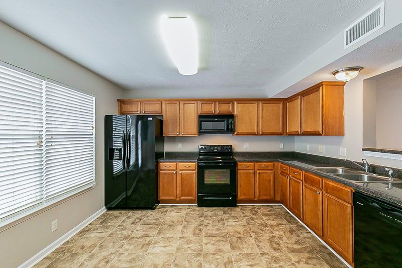 3071 London View Dr, Murfreesboro, TN 37128