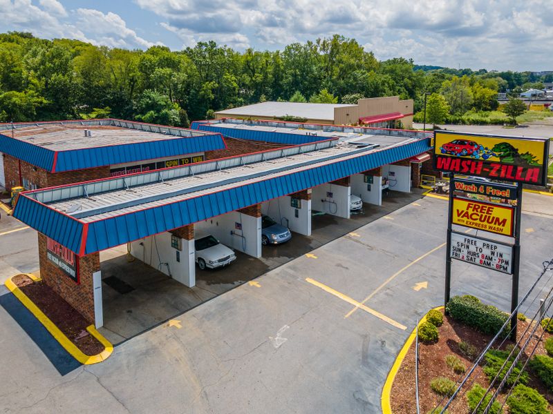3855 Dickerson Pike, Nashville, TN 37207