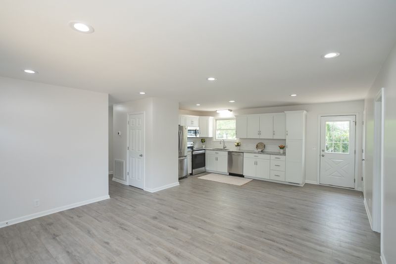 3013 Sunnyview Dr, Nashville, TN 37218
