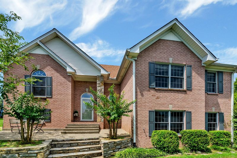 1650 E Broadway, Gallatin, TN 37066