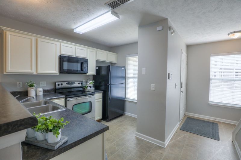 1311 Tweedle Ct, Murfreesboro, TN 37130