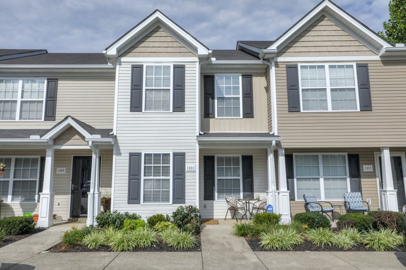 1311 Tweedle Ct, Murfreesboro, TN 37130