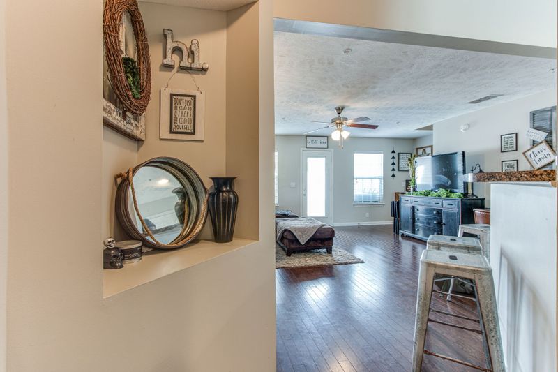 2035 Debonair Ln, Murfreesboro, TN 37128