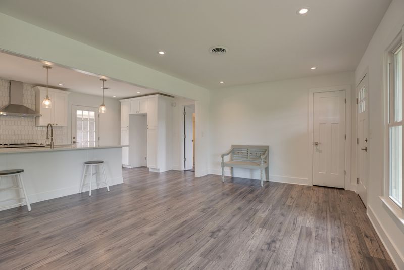 3832 Edwards Ave, Nashville, TN 37216