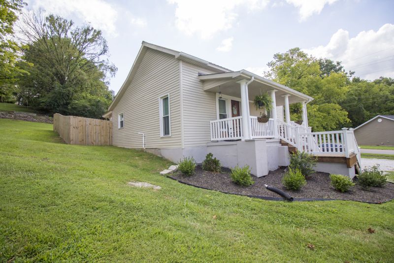 102 Read Ave, Carthage, TN 37030