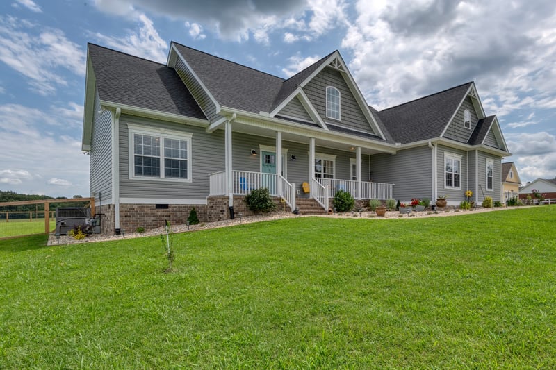 507 N Davidson Rd, Bon Aqua, TN 37025