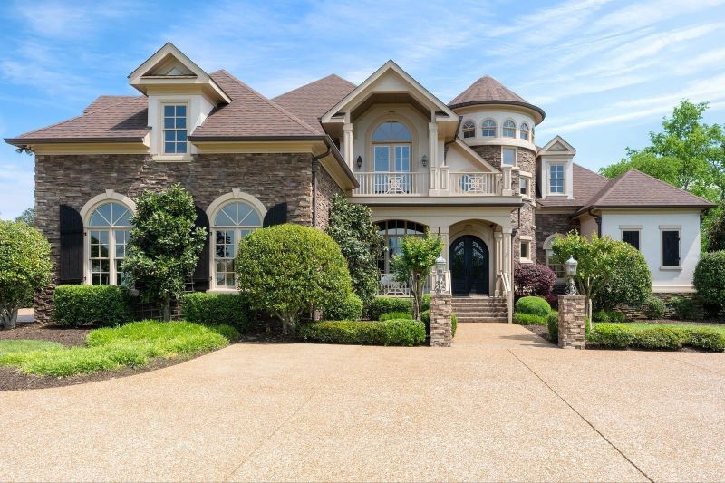 6371 Mcdaniel Rd, College Grove, TN 37046