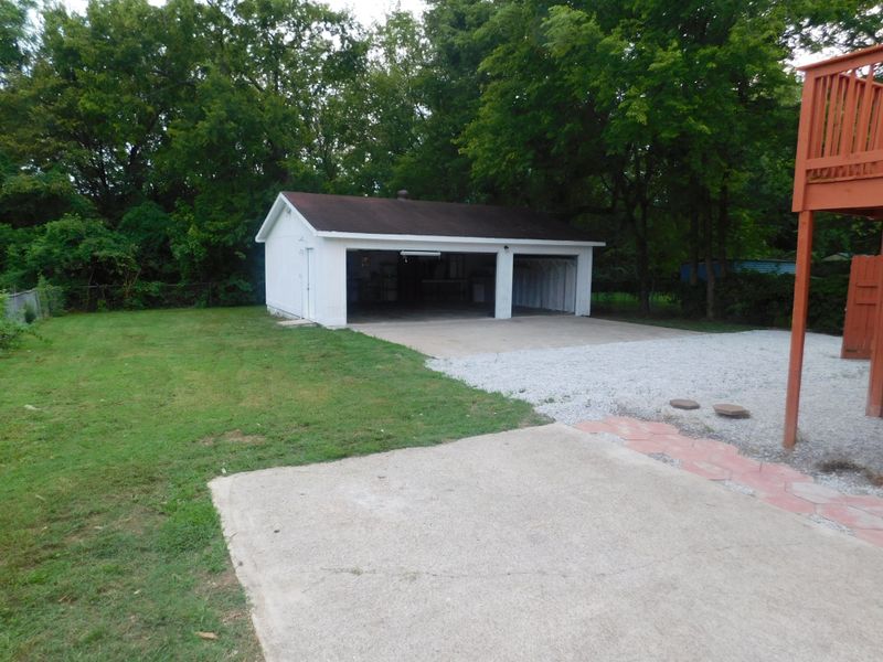 3823 Sam Boney Dr, Nashville, TN 37211