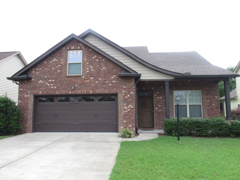 494 Albion Cir, Gallatin, TN 37066