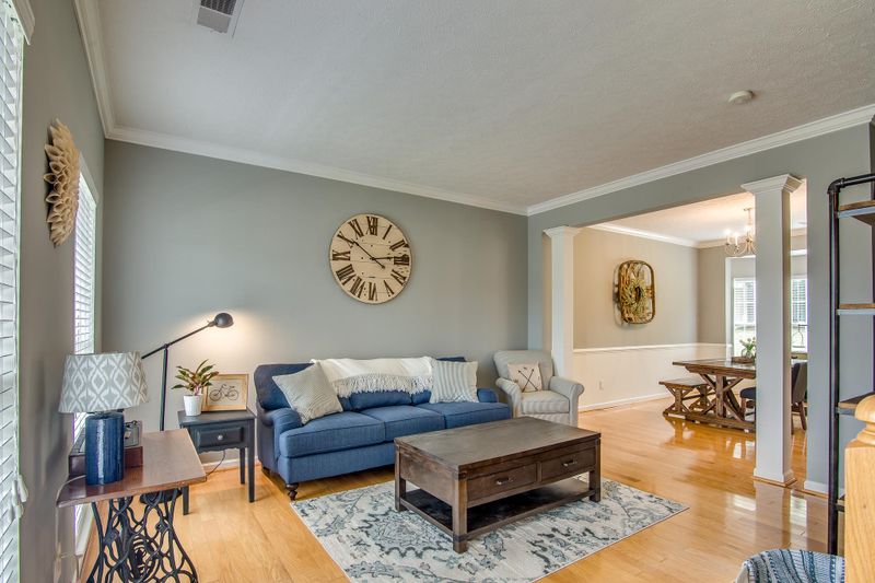 1099 Rambling Brook Rd, Nashville, TN 37218