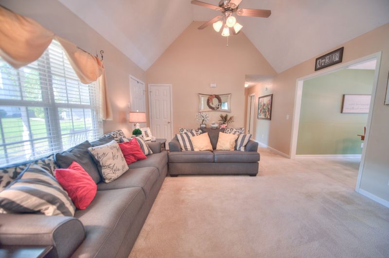1109 Sunnycrest Ct, Murfreesboro, TN 37129