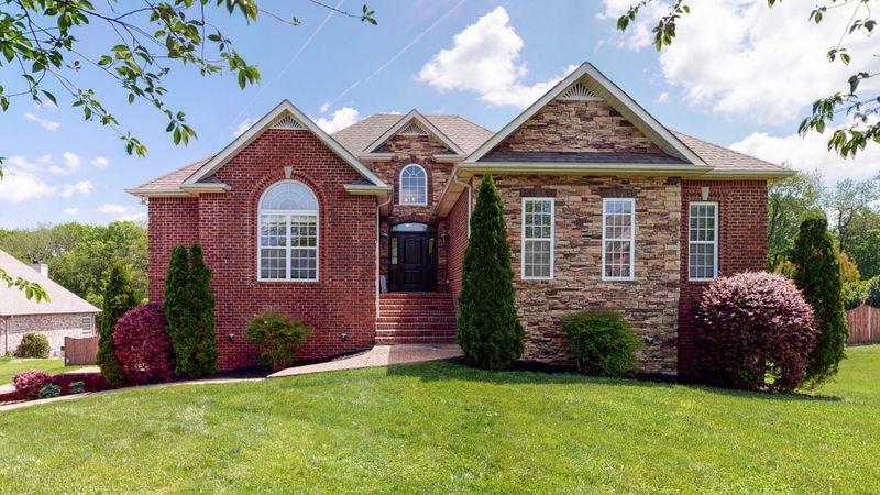 1814 Pointe Ct, Lebanon, TN 37087