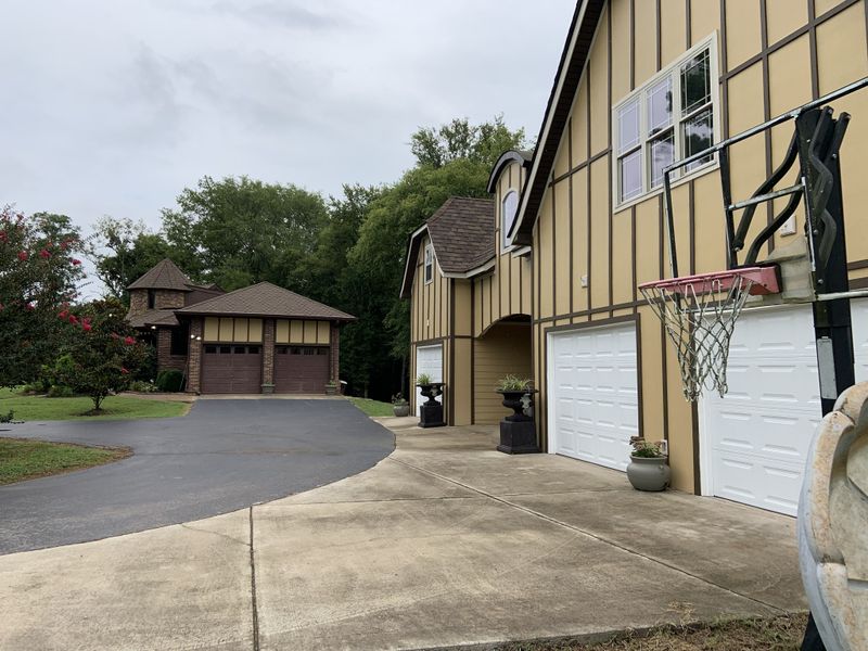 2201 W Primm Ln, Murfreesboro, TN 37129