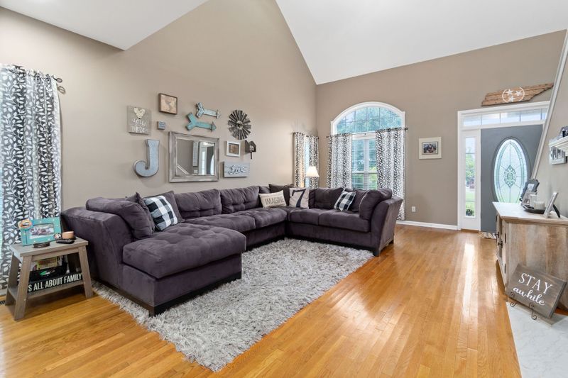 3020 Joey Ct, Pleasant View, TN 37146