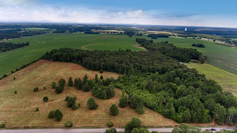1 Stateline Rd, Hazel Green, AL 35750