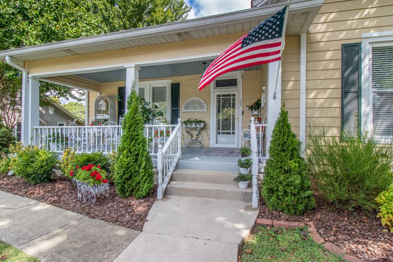 107 3rd Ave, Columbia, TN 38401