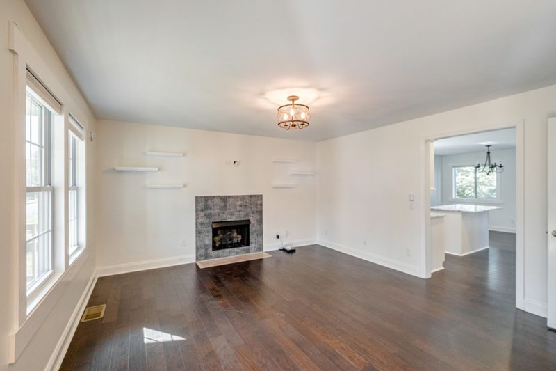 1631 12th Ave N, Nashville, TN 37208