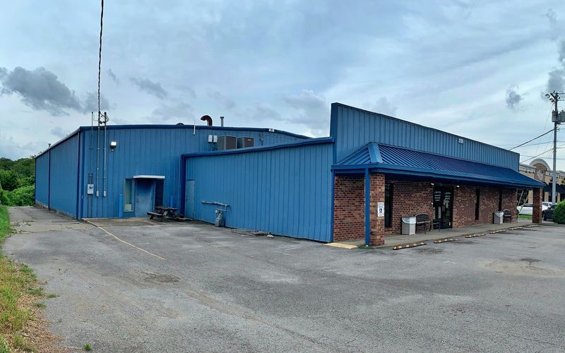 2126 Thompson Ln N, Murfreesboro, TN 37129