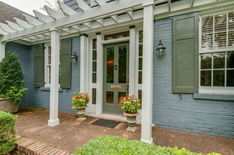 1611 18th Ave S, Nashville, TN 37212